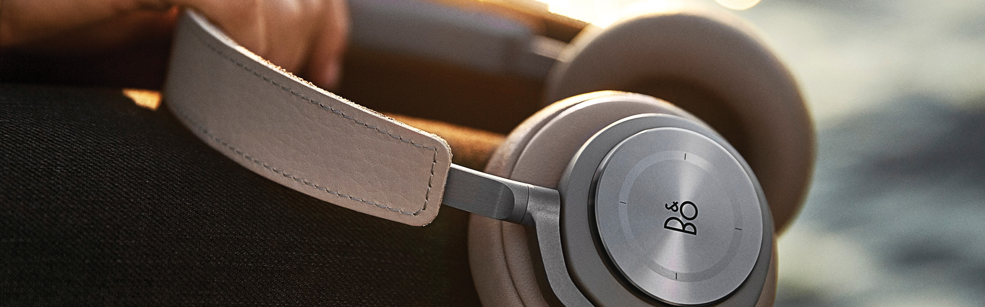 BEOPLAY H9