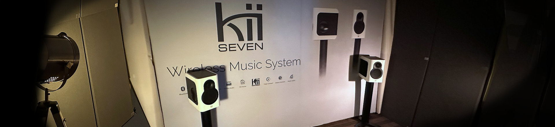 Kii: Seven - tak to się teraz robi - bogaty hardware podkręca się oprogramowaniem...