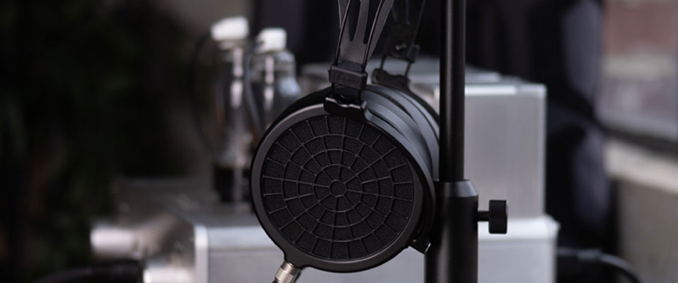Jaki był cel konstrukcji nowego modelu MrSpeakers ETHER 2?