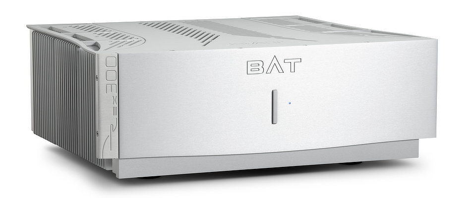 BAT: REX 300 - zbalansowany i całkiem mocny tranzystorowy wzmacniacz o brzmieniu lampy