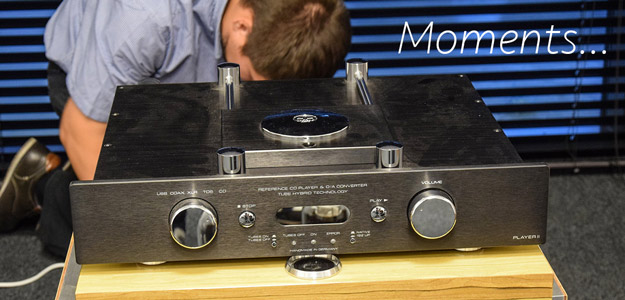Audio Video Show - moments